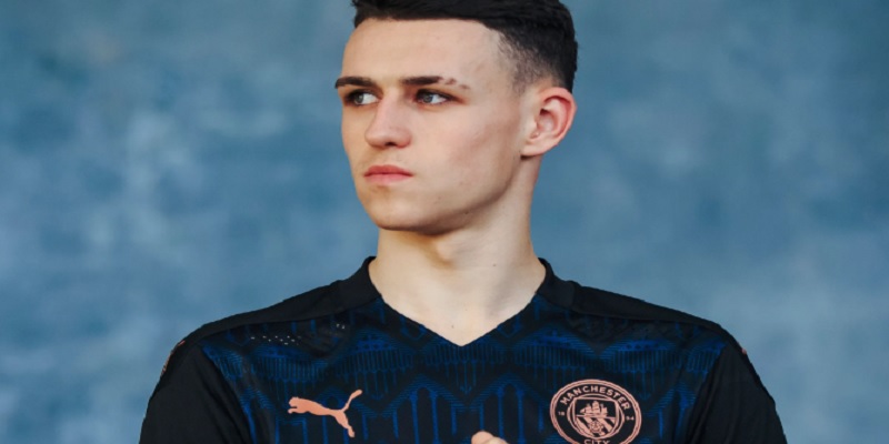 thong-tin-cau-thu-phil-foden-1